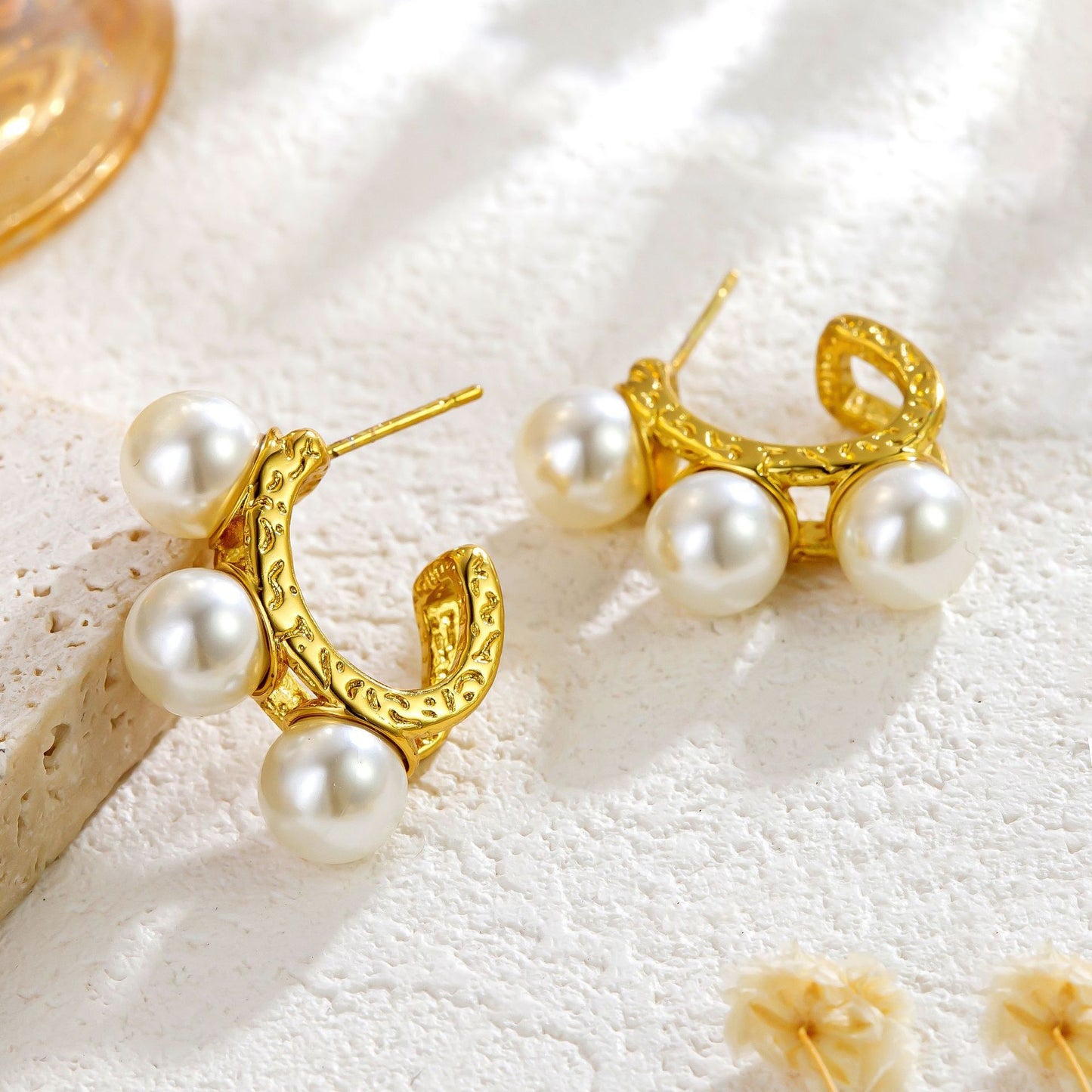 Affordable Luxury Fashion Vintage Pearl Stainless Steel Earrings